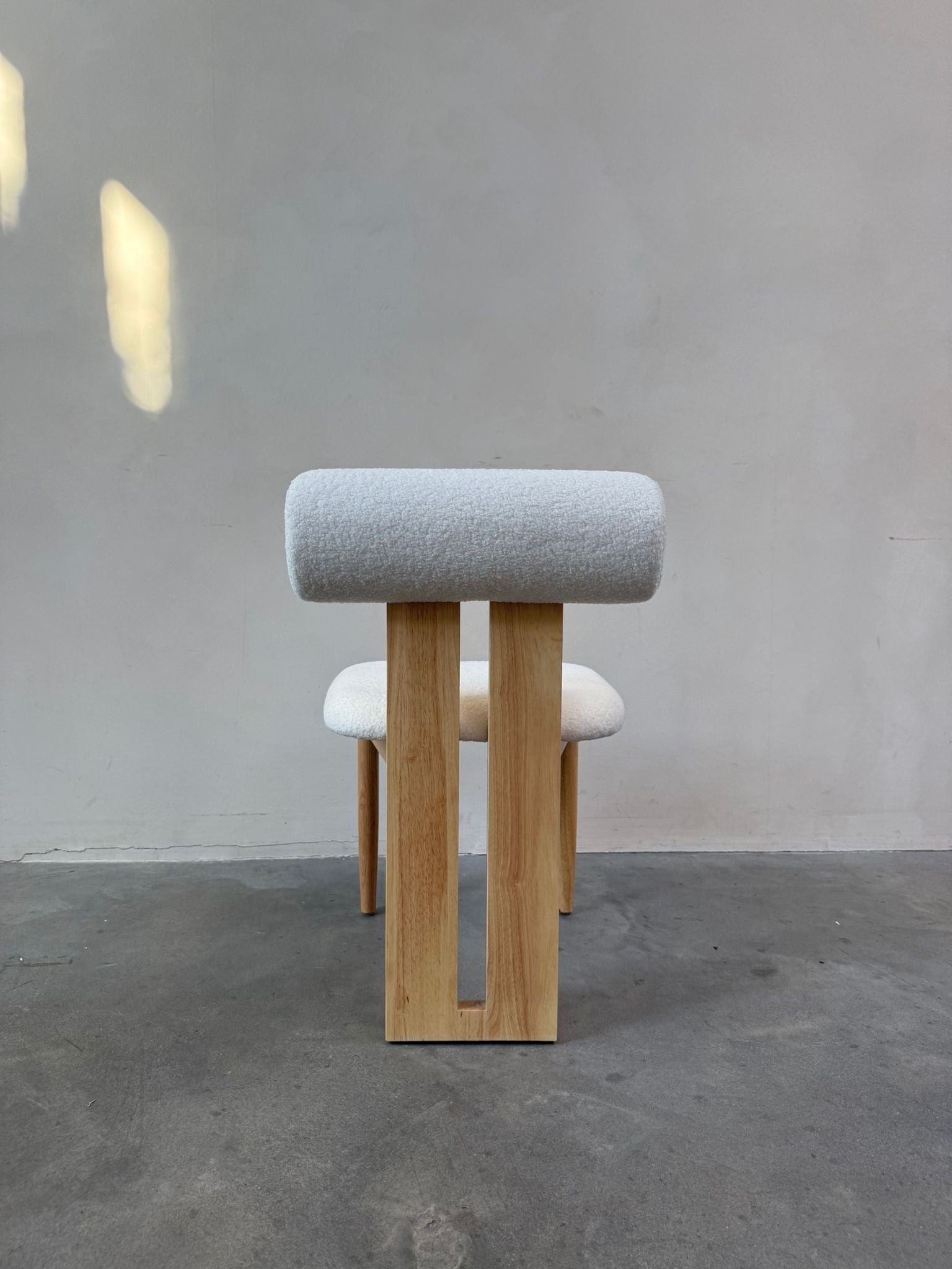 Japandi Eikenhouten Eetkamerstoel