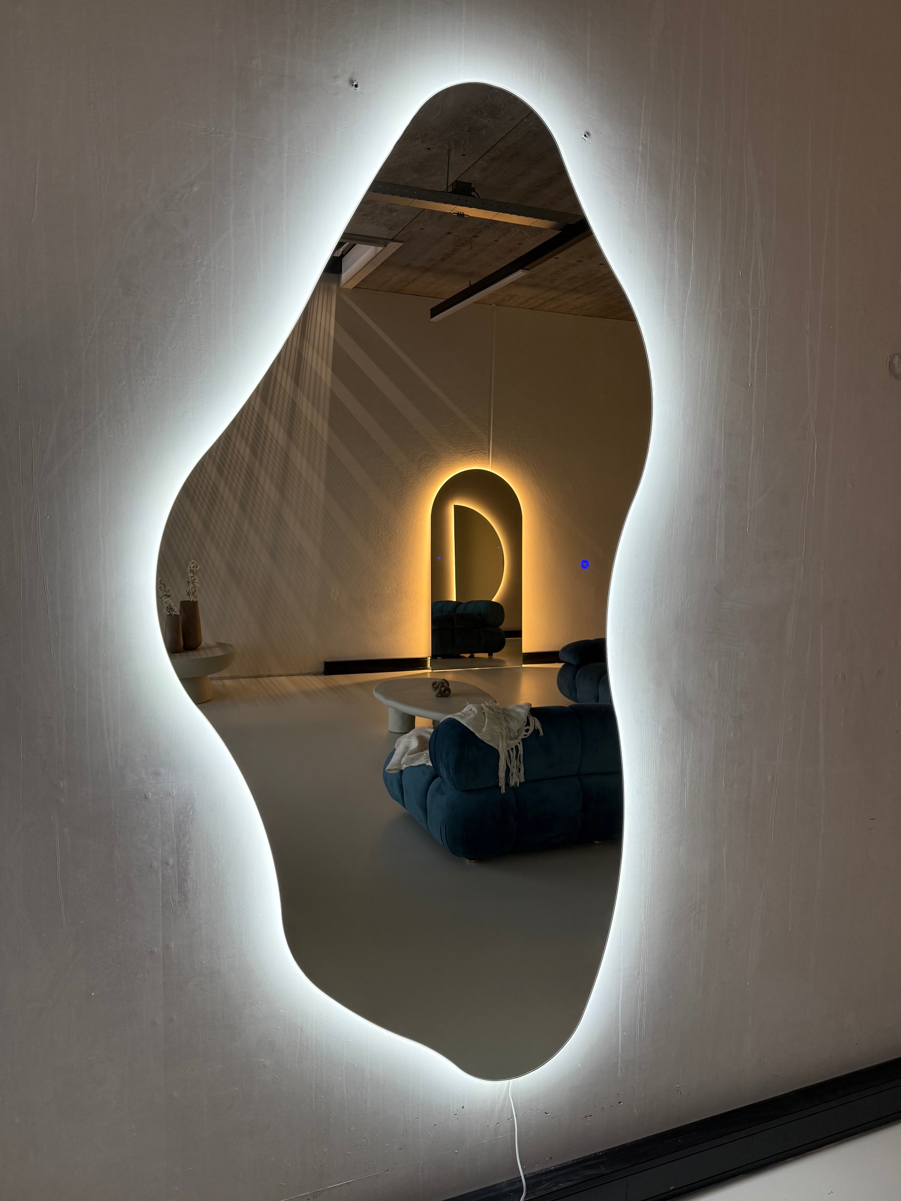 Royce LED mirror | 200cm x 100cm